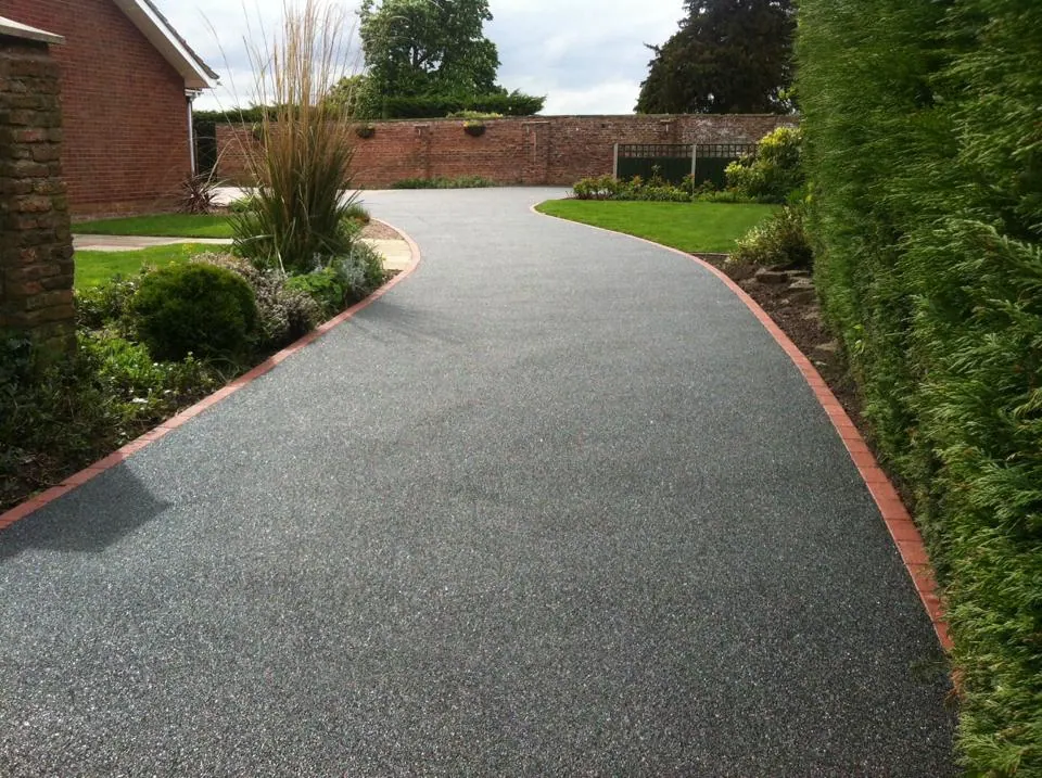 Walkways & Paths — resin bound stone project example